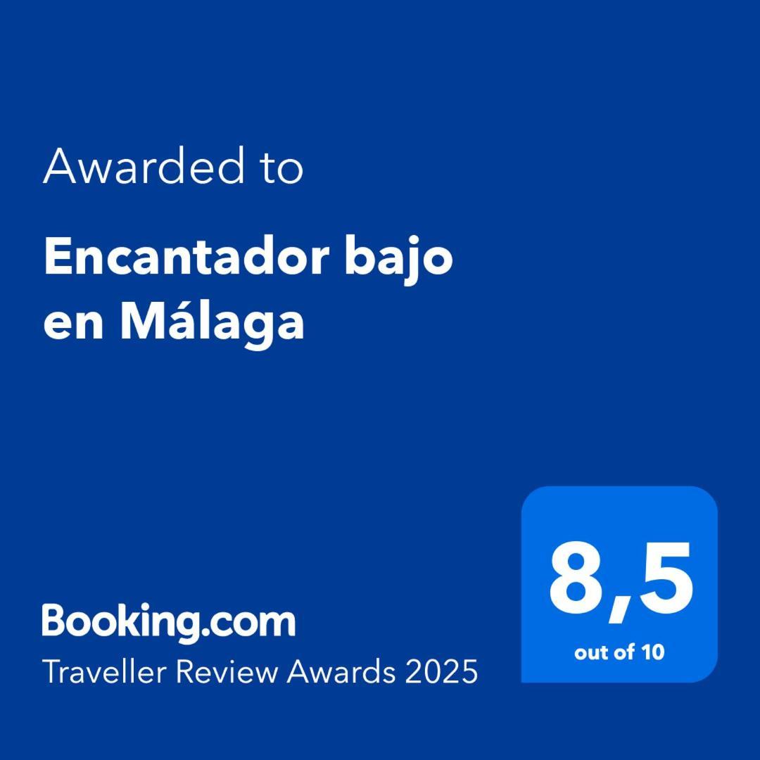 Encantador Bajo En 말라가 외부 사진